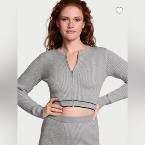 NWT Victoria’s Secret Cropped Zip-Up Sweater
